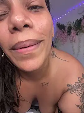 ArielleMillerr- webcam