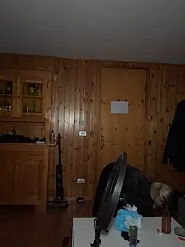 petrouchkaaa_ Live Webcam on Stripchat