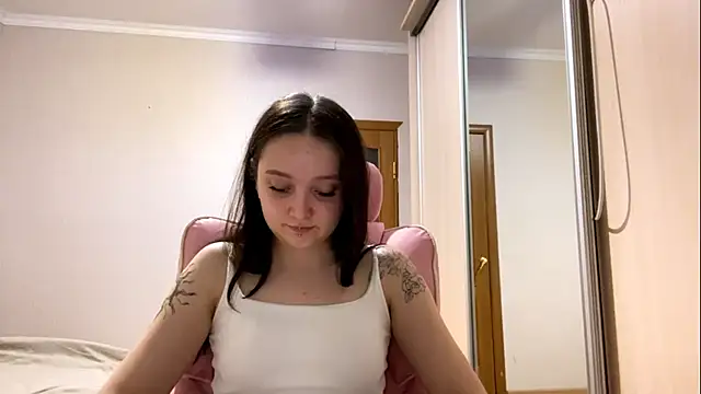 TrulaPhay webcam stripchat model stream image