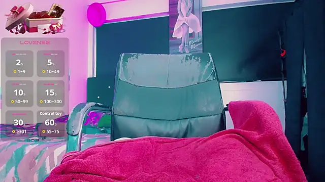 Kendall_hornyy webcam