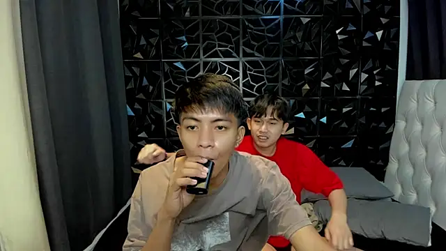 davincihugecock webcam