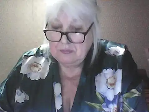 alexia64231 - Alexia64231's free webcam