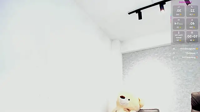 lily_cash1 - Lily_cash1's free webcam - UK Sex Cams