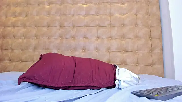 violet_giraldo (F young) - Stripdance & Naked 🙊🙈