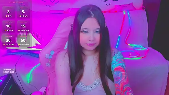 lolisuccub - Lolisuccub's free webcam - UK Sex Cams