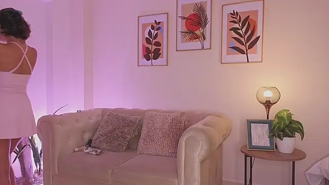 DahianaWalcott webcam