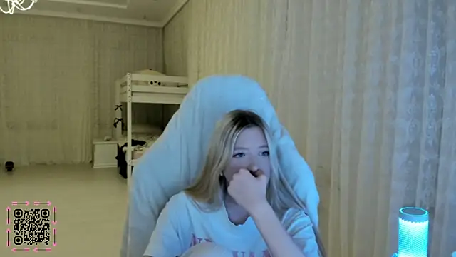 IvyArmbrister webcam