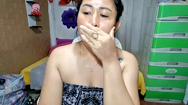Filipina_Desire webcam