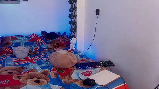 Candyy_doll__ webcam