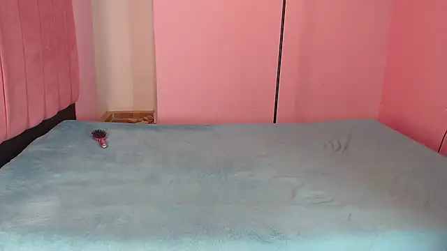 monserrat_kiara - Monserrat_Kiara's free webcam - UK Sex Cams