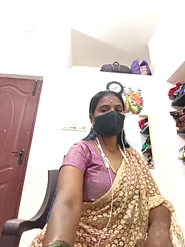 Tamil_Yalini12 webcam