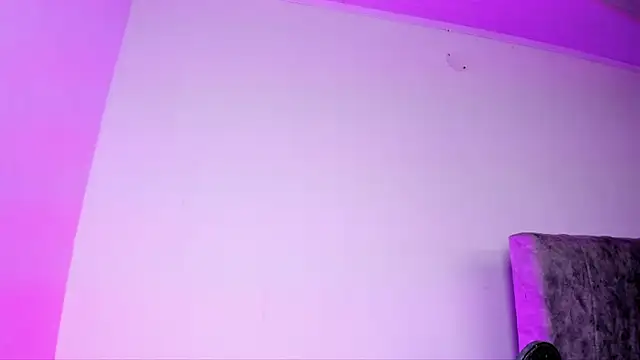 Leticia_brownn1 webcam