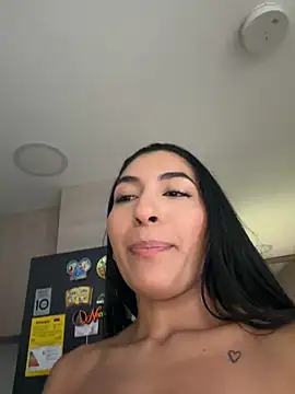 AshleyG_222 webcam