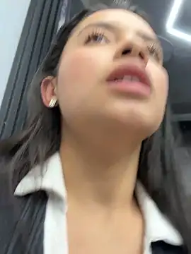 Miss_Bella_Flame webcam