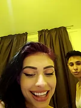 Crazy_Brunette webcam