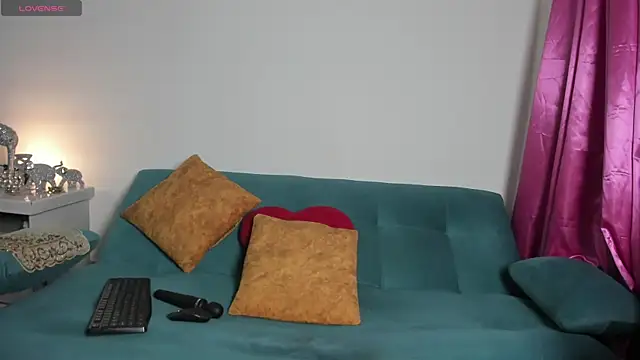 Victoria_Jonness webcam