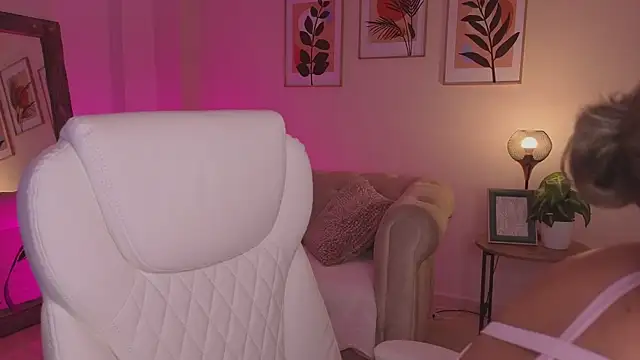 DahianaWalcott webcam