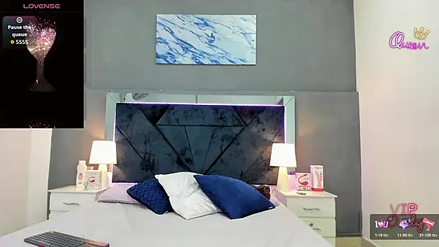 lauralove_69 - Lauralove_69's free webcam - UK Sex Cams