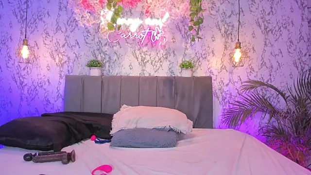 Bonny_and_carrot webcam