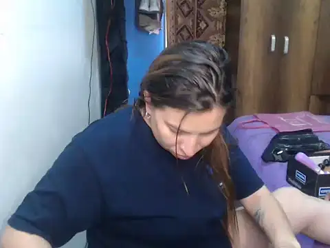 layanafuckass webcam