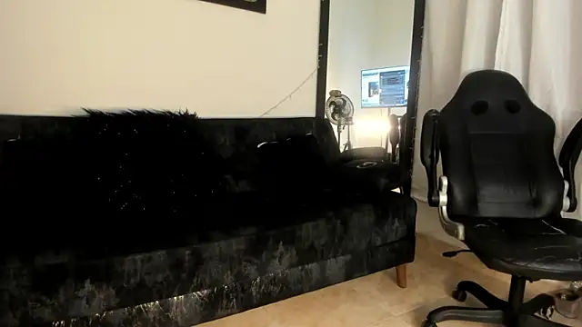 MissDiabla_ webcam