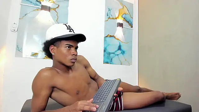 XAVI_LEE live sex cam