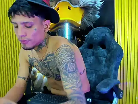 Winsord_Bigcock webcam