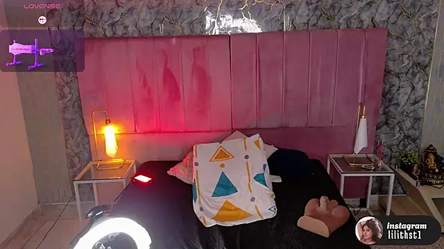 lilithst_ webcam