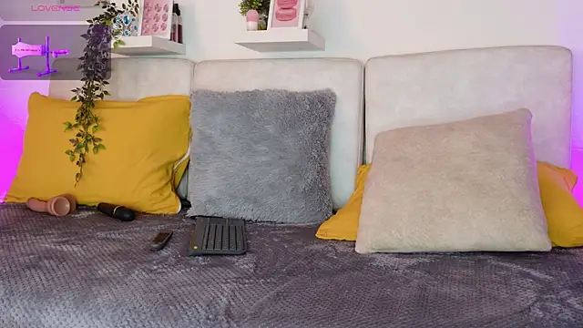 Malka_Burning webcam