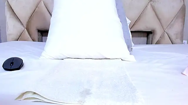 violett_rabbit_ webcam