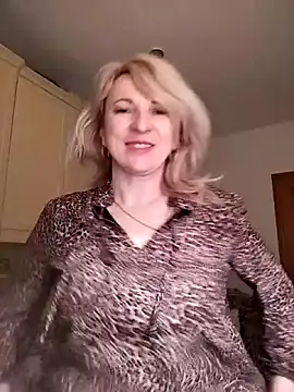 AhlyssaLove1155 webcam