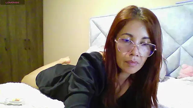 camila_star10 webcam