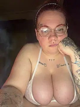 Diablita13 webcam