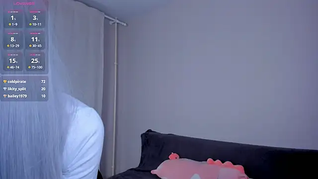 kira_montelle webcam