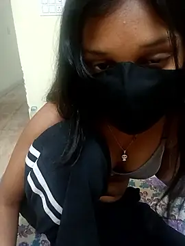 MAYA_BED_GIRL webcam