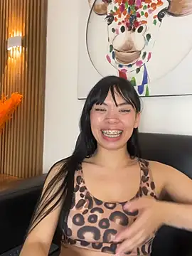 Queen_Chanel_XXX webcam