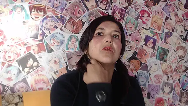 ivannia_Lawrence webcam