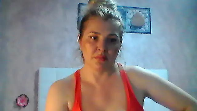 Amelia_3978 webcam