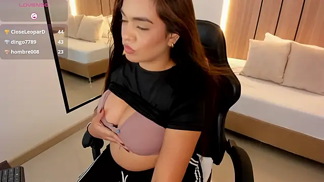 alana_dantes_ webcam