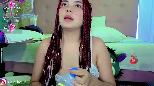 Kylie_brokee webcam