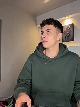 AdrianRinaldi webcam