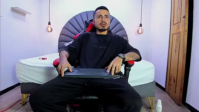 MatthewCullen webcam