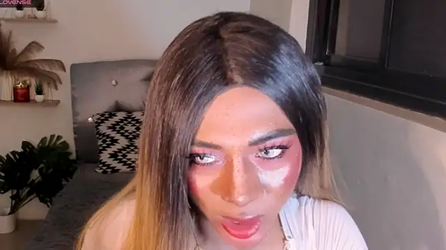 TsBlackHORSECOCKcalix webcam