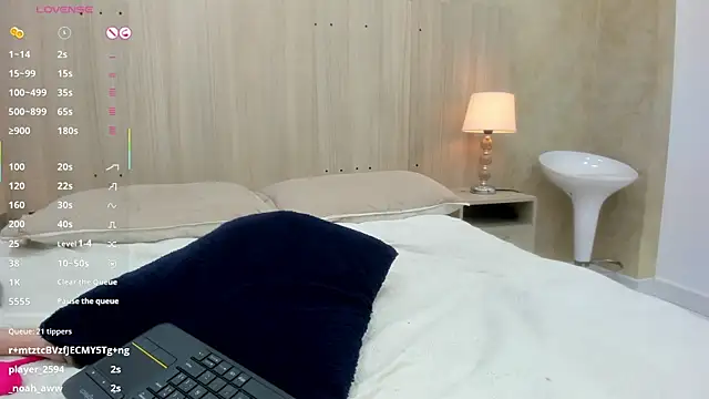 mariana_allen23 webcam