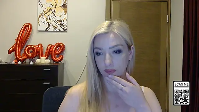 Wild_Silk_Desire webcam