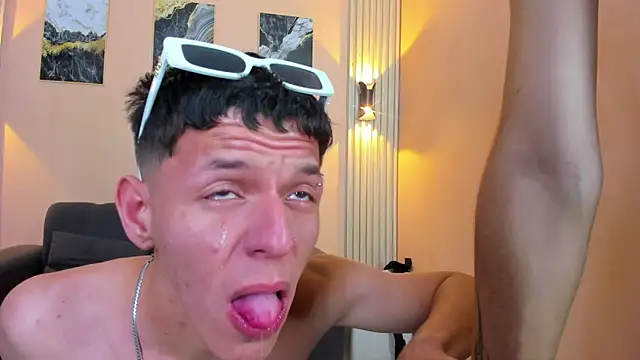 DesiresOfOlympus_ webcam