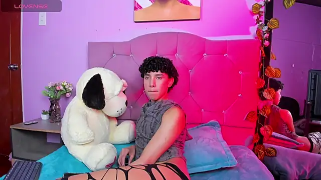 artemis_jones webcam