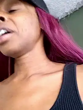 Jasmine_FullsShine webcam