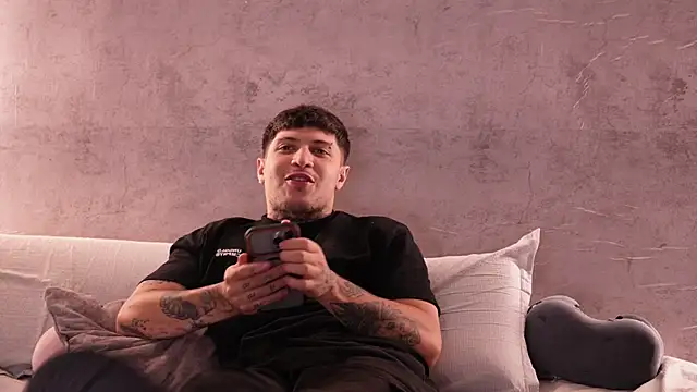 Nicky_and_Blake webcam