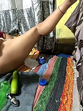 Hotty-Rani-Bhabi webcam